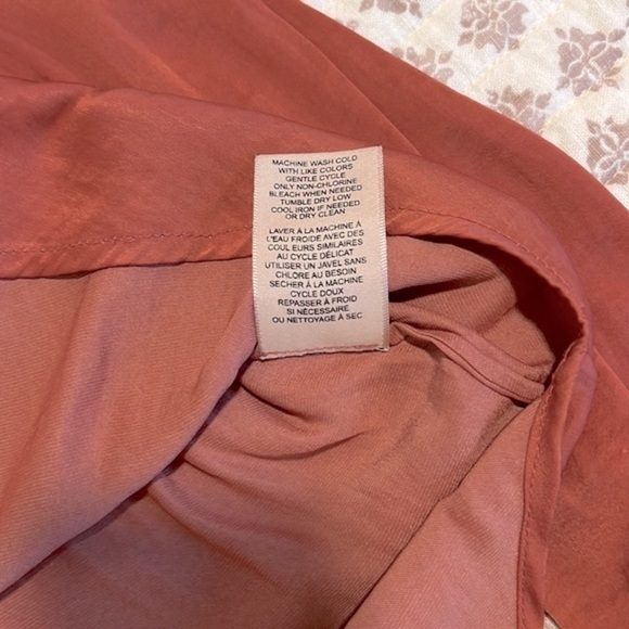 Philosophy Republic Clothing Satin Silk V-Neck Ruched Long Sleeve Blouse - Picture 6 of 8